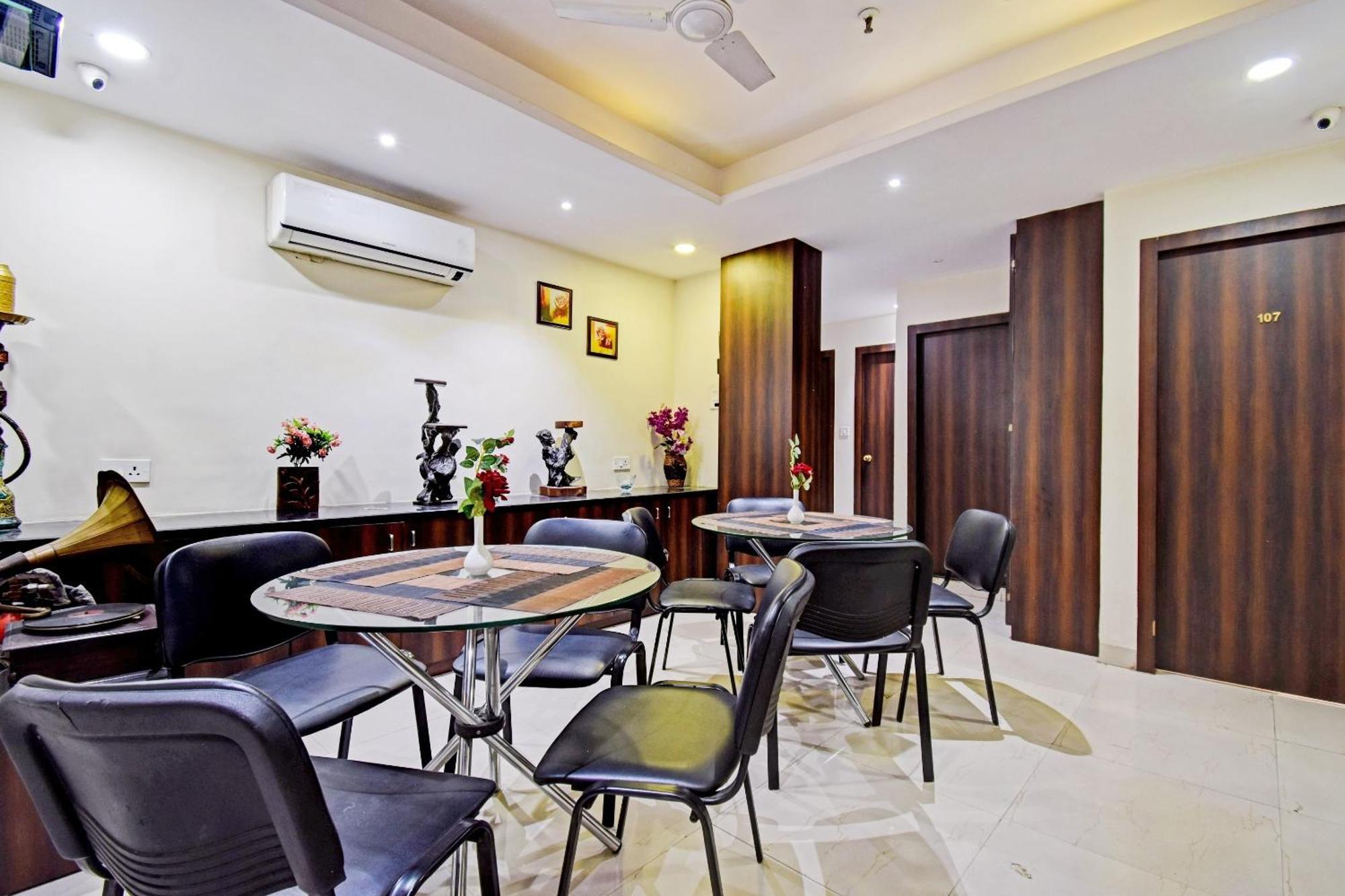 Collection O Motisarai Hotel Kolkata Ngoại thất bức ảnh