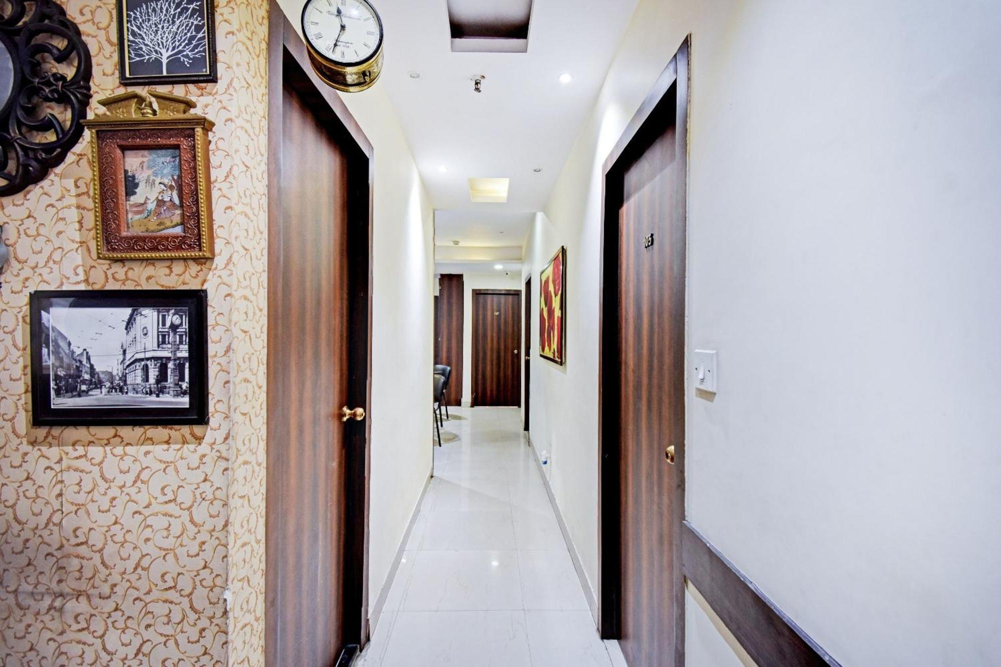 Collection O Motisarai Hotel Kolkata Ngoại thất bức ảnh