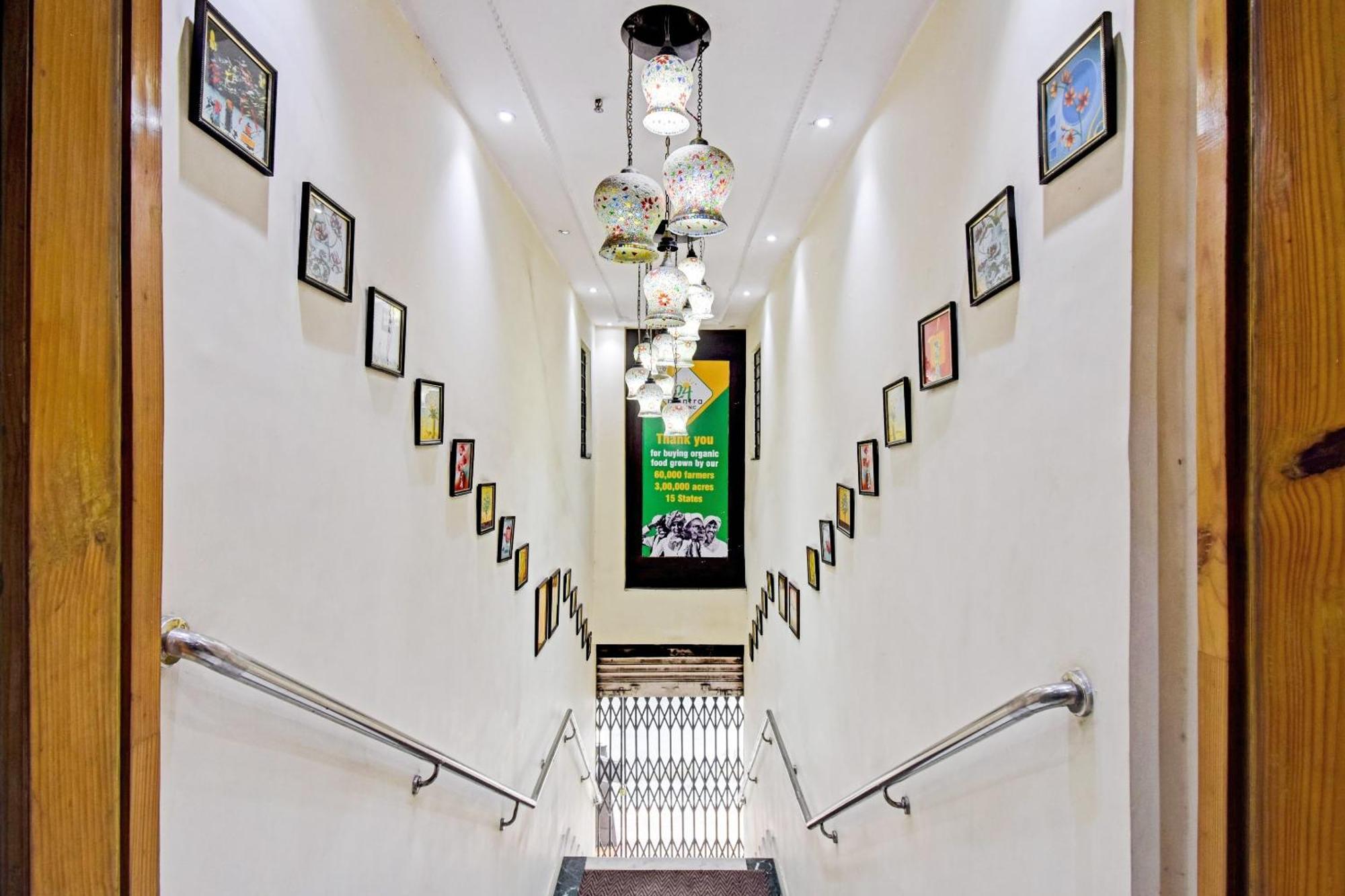 Collection O Motisarai Hotel Kolkata Ngoại thất bức ảnh